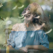&laquo; Douceur de vivre libre &raquo; - Double exposition (c) Eliora Bousquet d'apr&egrave;s photos libres de droits pothos et pngtree (118)